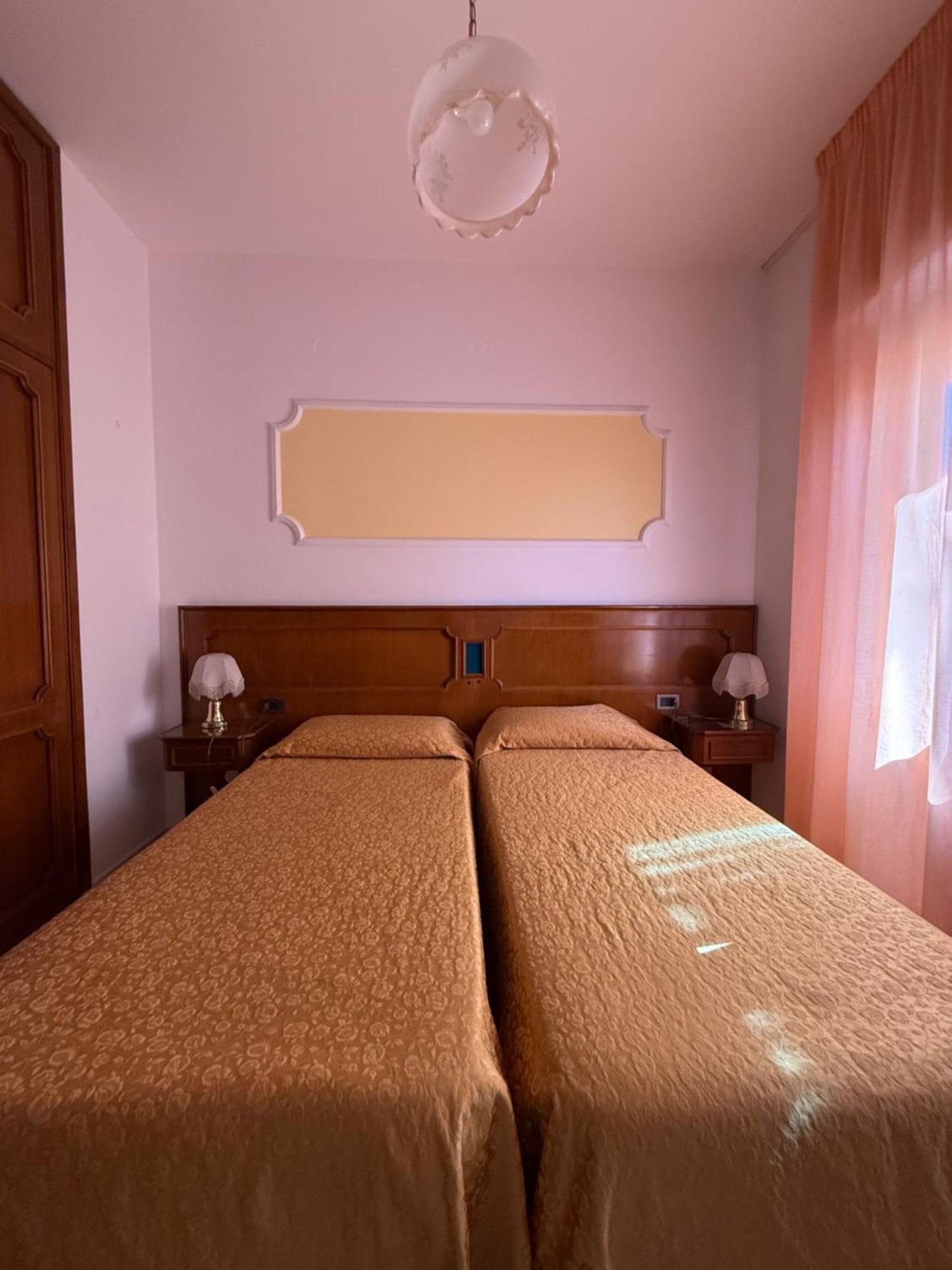 Grifone Hotel Perugia Kültér fotó