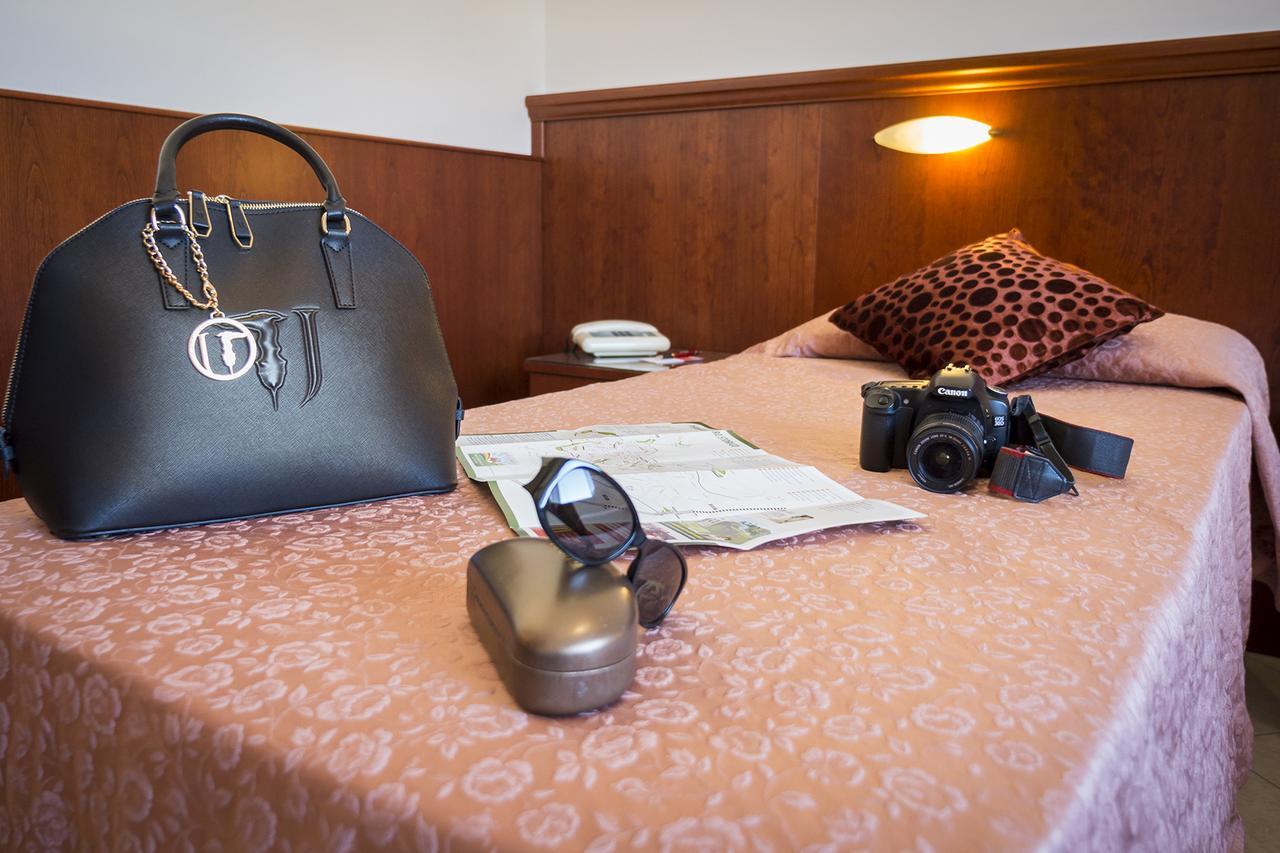 Grifone Hotel Perugia Kültér fotó